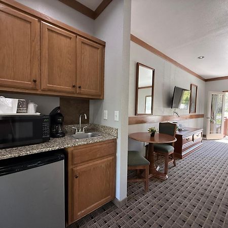 Qualla Cabins And Motel Cherokee Near Casino Whittier 外观 照片
